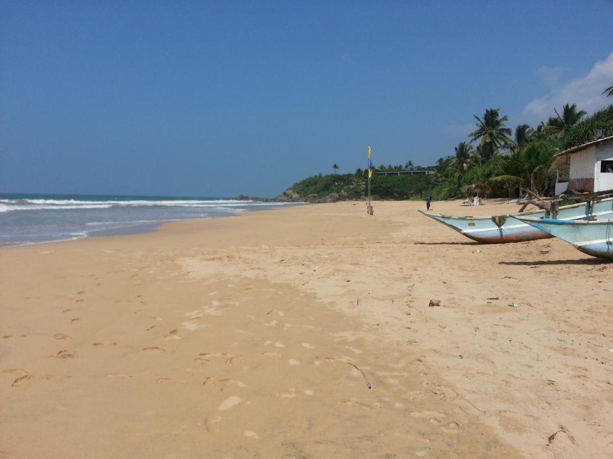 Niyuni Villas Bentota Buitenkant foto